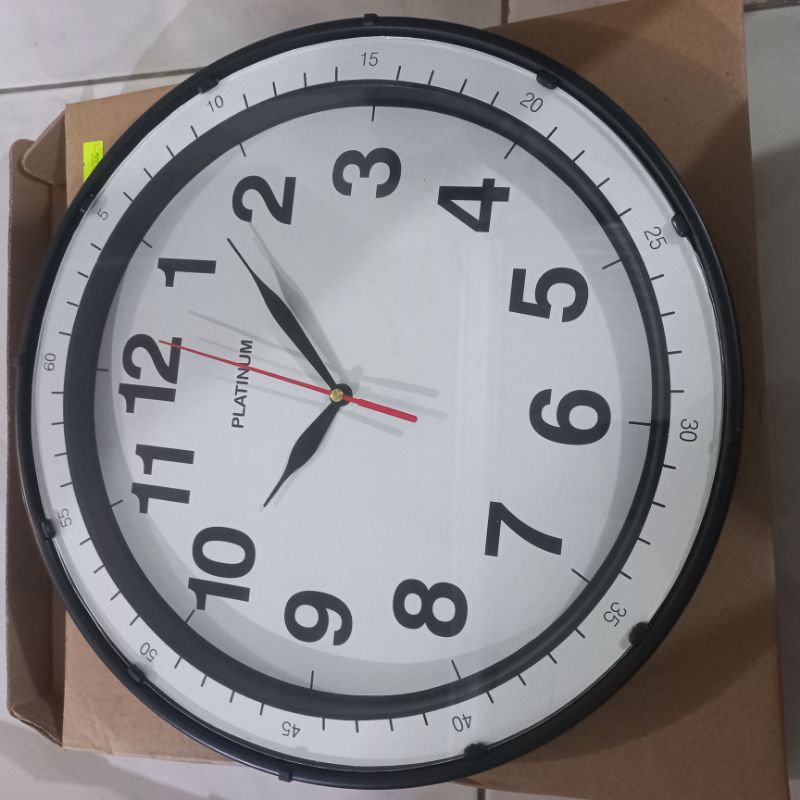 jam dinding polos /jam dinding kaligrafi/jam dinding murah