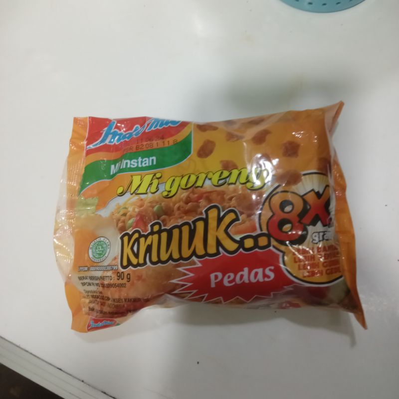 

indomie goreng rasa ayam kriuk