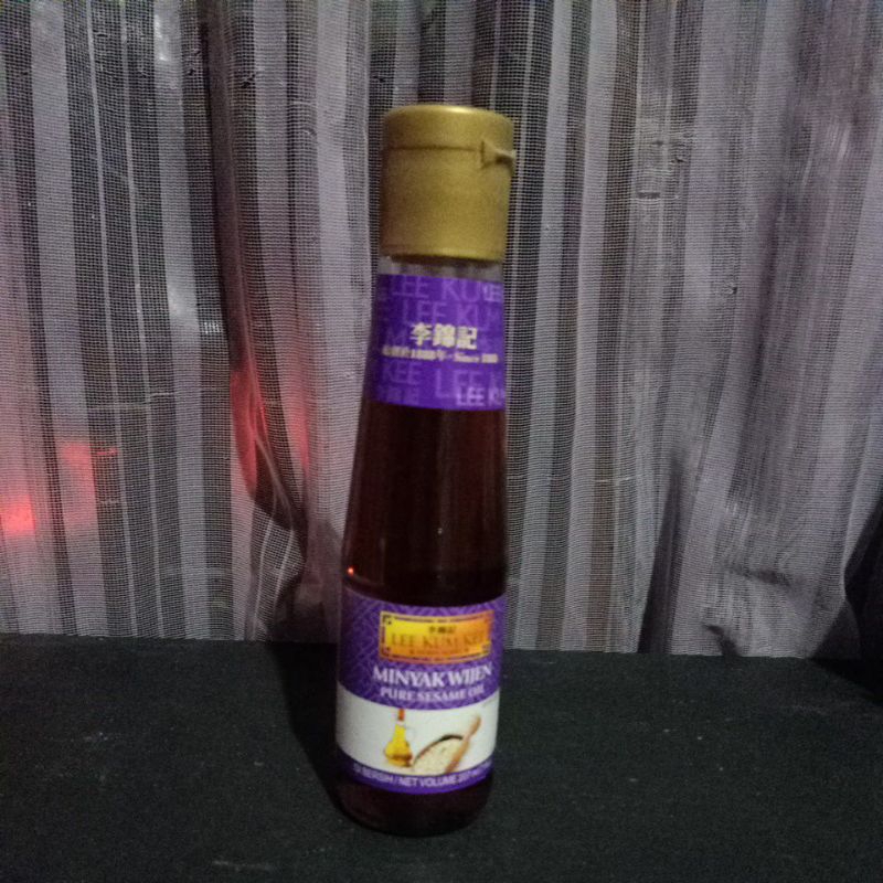 

Lee Kum Kee minyak wijen 207 ml