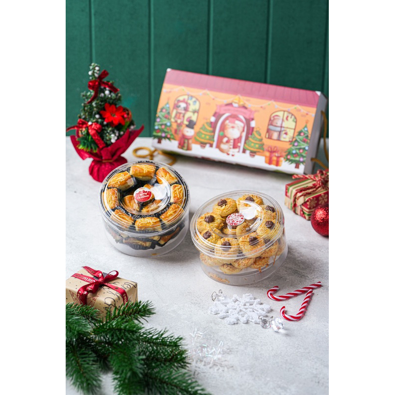 

HAMPERS NATAL & TAHUN BARU. PROMO TERMURAH FREE KARTU UCAPAN