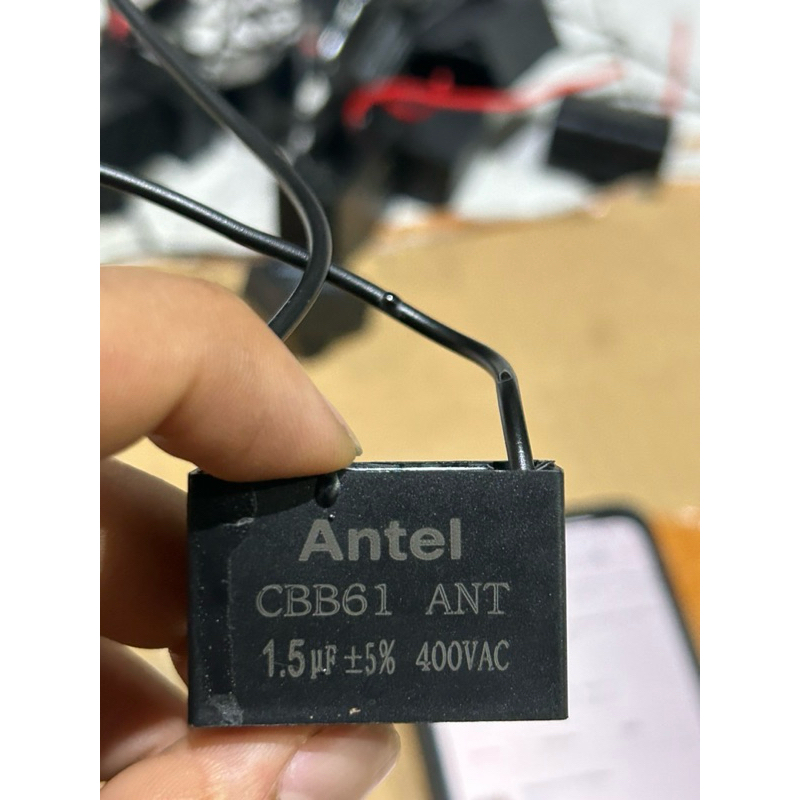 kapasitor/capasitor 1,5uf kotak