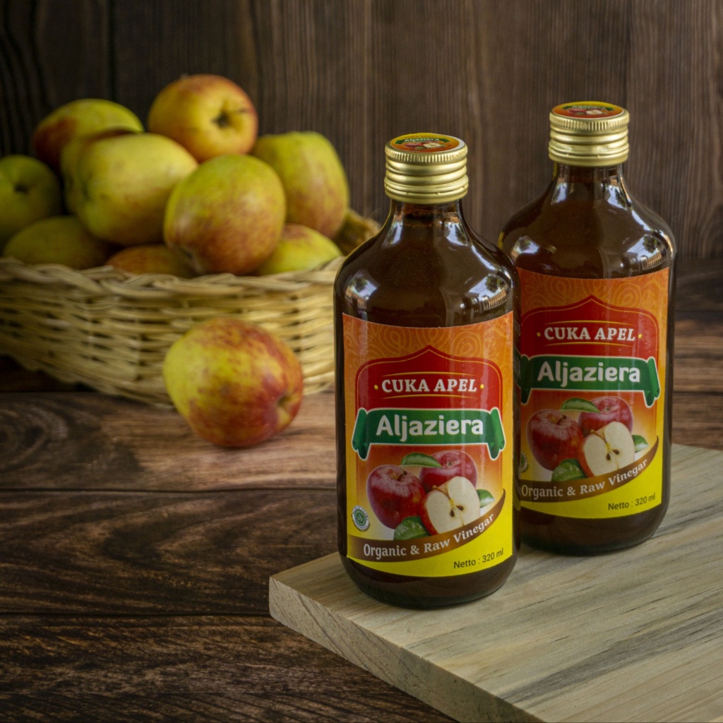 

✨SHOPEE MALL✨ HALAL MUI - WITH THE MOTHER - Cuka Apel Batu Aljaziera - 100% Asli Murni 330 ml - Natusari Food Indonesia gas !!