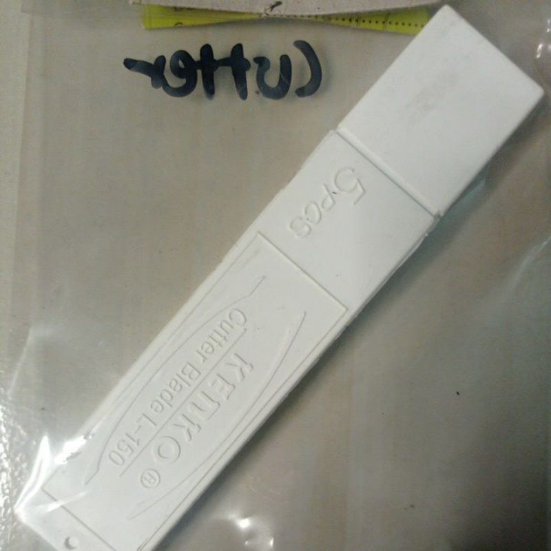 

Isi Cutter Kenko Blade L 150 isi 5pcs