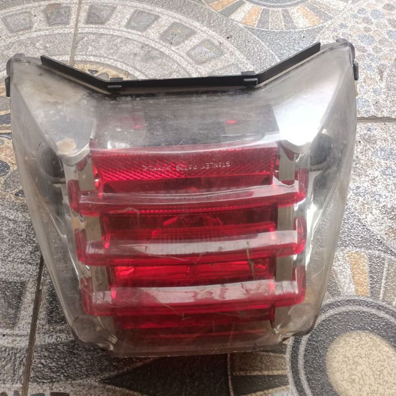 Lampu belakang kawasaki zx 130