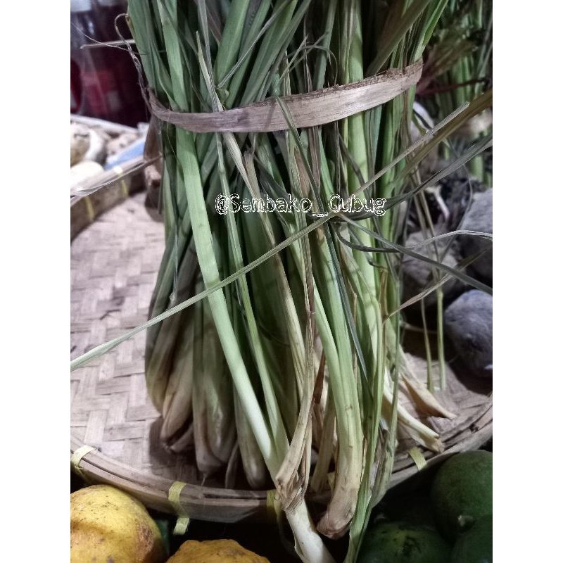 

DAUN SEREH/SERAI SEGAR/ 250 GR