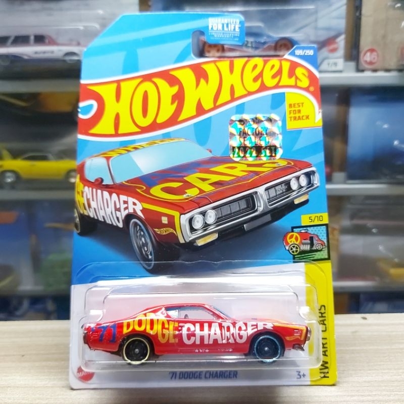 HOT WHEELS 71 DODGE CHARGER RED - FS 2022