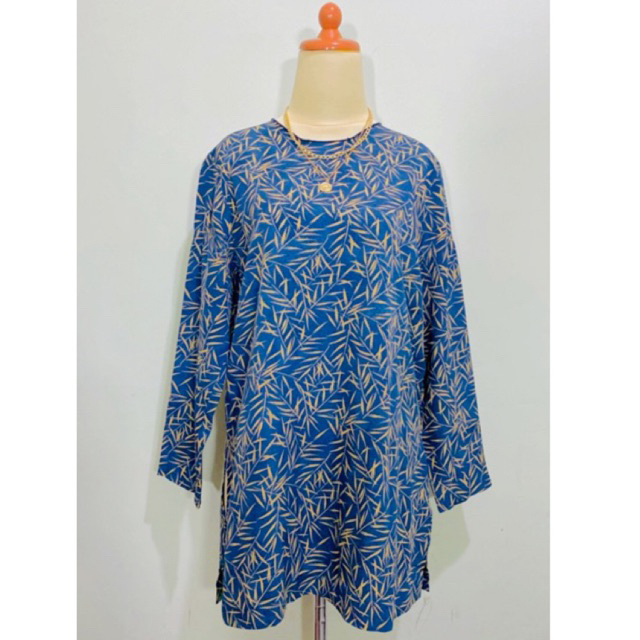 Atasan wanita Blouse blus Tunik vintage bahan polyester motif bunga floral tropis tropical batik war