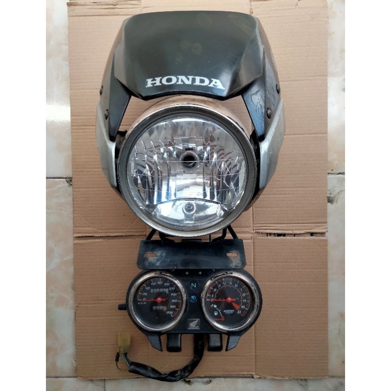 lampu depan set honda tiger revo 2010-2013 lampu depan set spidometer barong original
