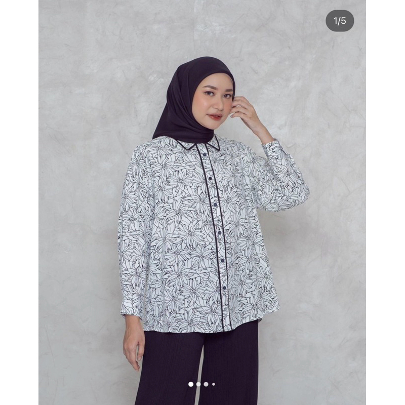 Rhea shirt & Valencia shirt by Heaven Lights