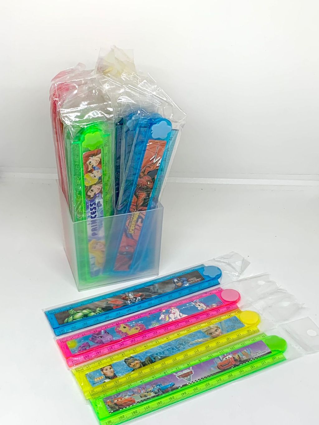 

SATUAN ( 1 PCS ) Penggaris Lipat 30 Cm Karakter Kartun