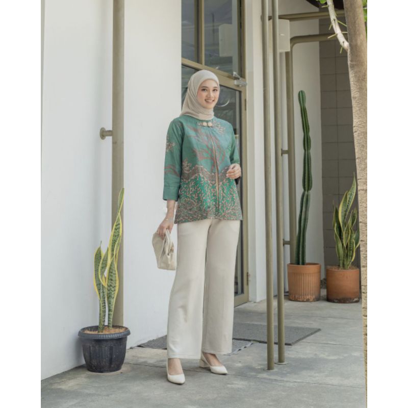 Blouse Batik Wanita Modern Atasan Batik Bolero Super Jumbo