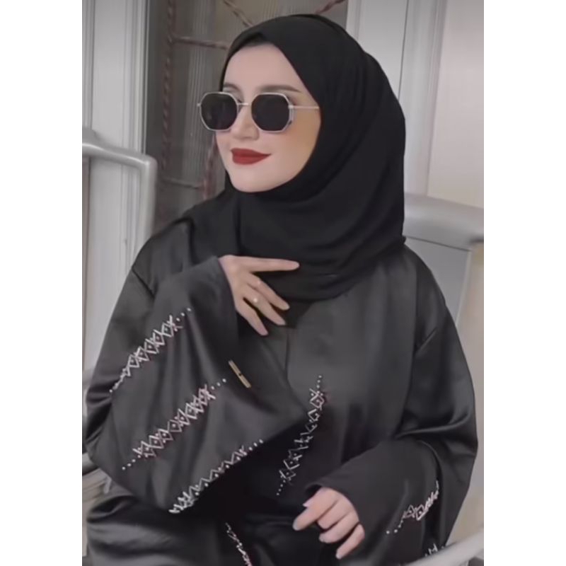 HULYA ABAYA DELISA