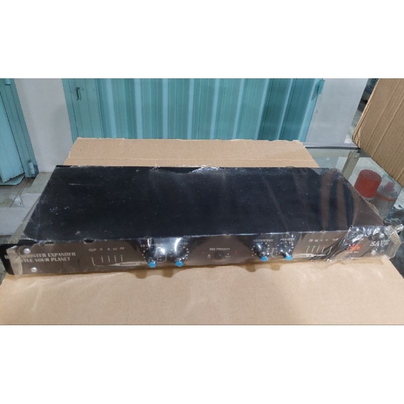 Bass Boster Expander