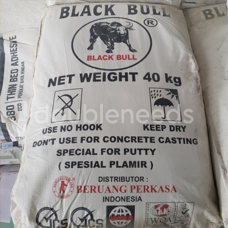 SEMEN PUTIH BLACK BULL 1SAK 40KG
