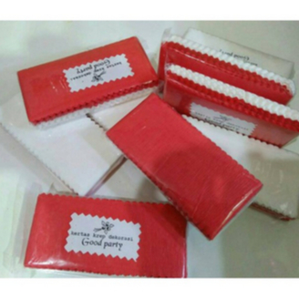 

KERTAS KREP MERAH PUTIH I KERTAS KREP POTONG