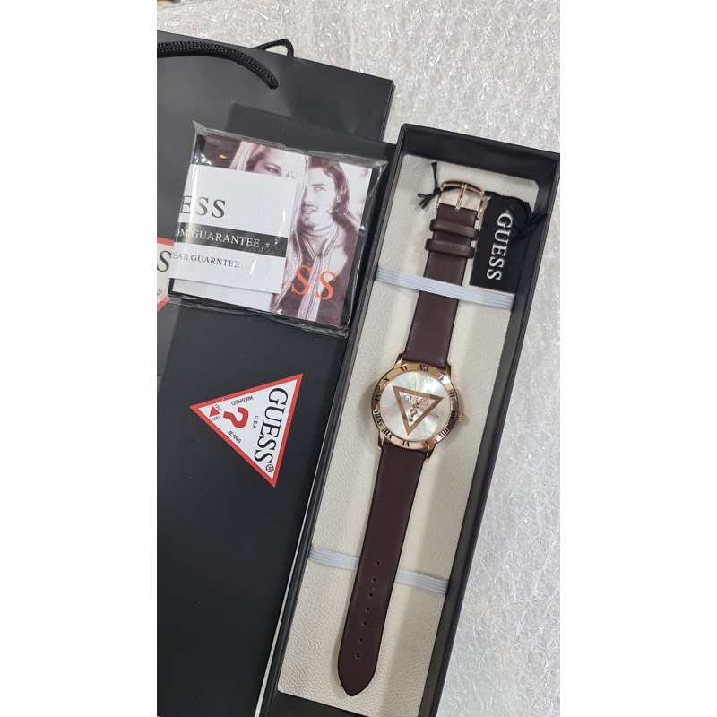 ( BISA COD ) Jam Tangan Wanita GUESS Kaca Blimbing Tali Kulit Dapat BOX BUKU dan PAPER BAG Jam Tanga