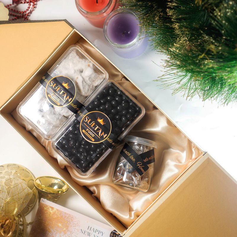 

Isaac 3 | Hampers Natal | Hampers Tahun Baru | Hampers Corporate