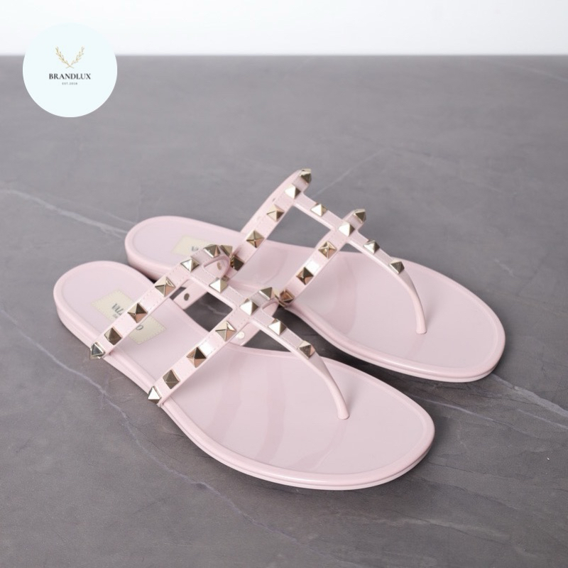 VALENTINO Rockstud Flat Rubber Sandals in Water Rose