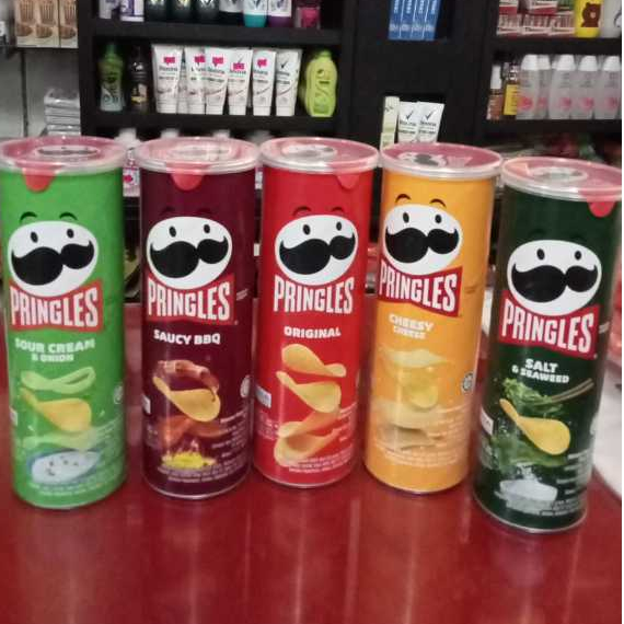 

Pringles Potato Chips Snack Kentang