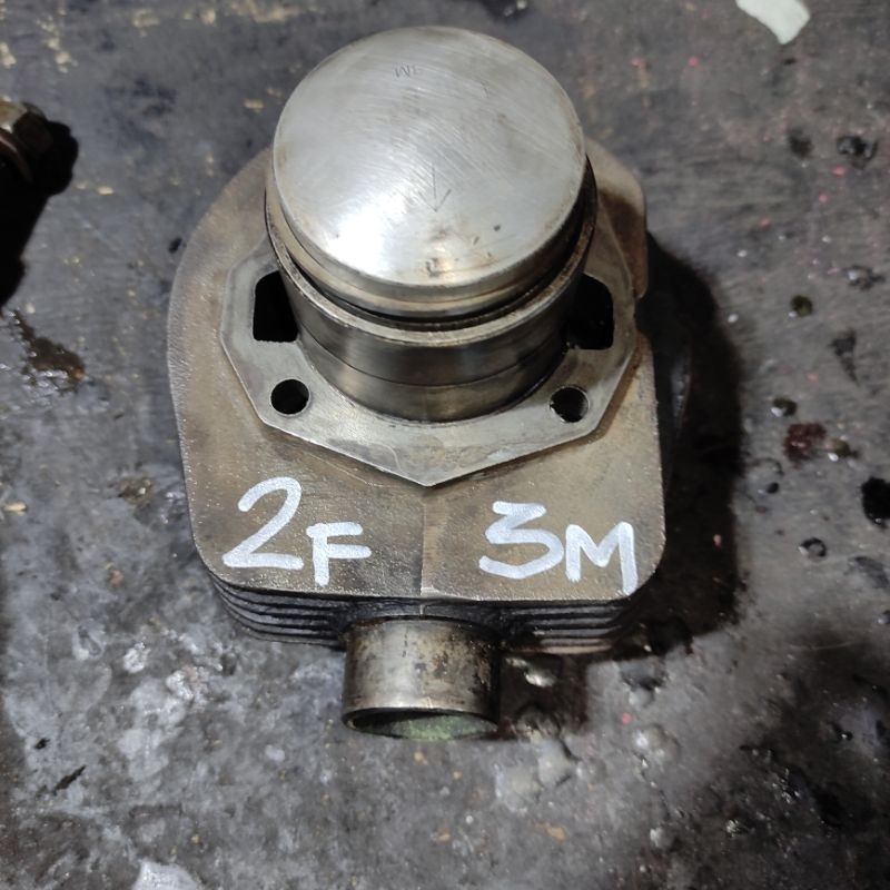 Blok boring Vespa 2f size 3m Lubang 3 original Copotan
