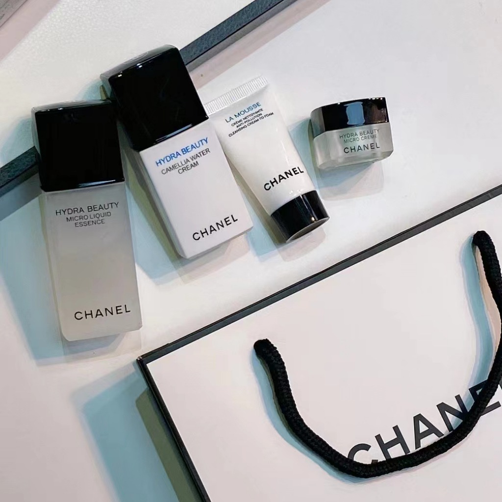 Chanel Hydra Beauty Set 4pcs / Chanel 4-Piece Skin Care Camellia / foaming Cleanser/water Cream