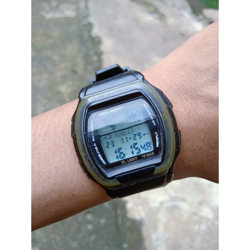 Jam digital QnQ data bank superior original bekas QnQ superior databank