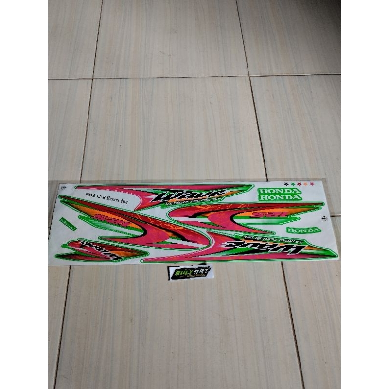 striping wave 125 karisma hijau
