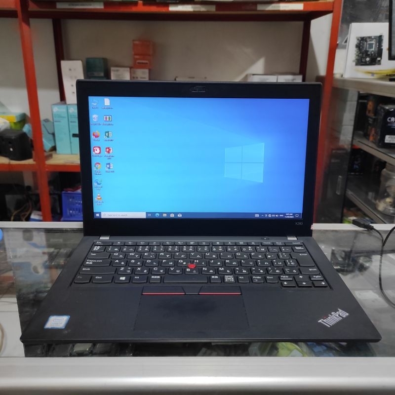 Laptop Lenovo Thinkpad i3 Gen8 Mulus Nominus