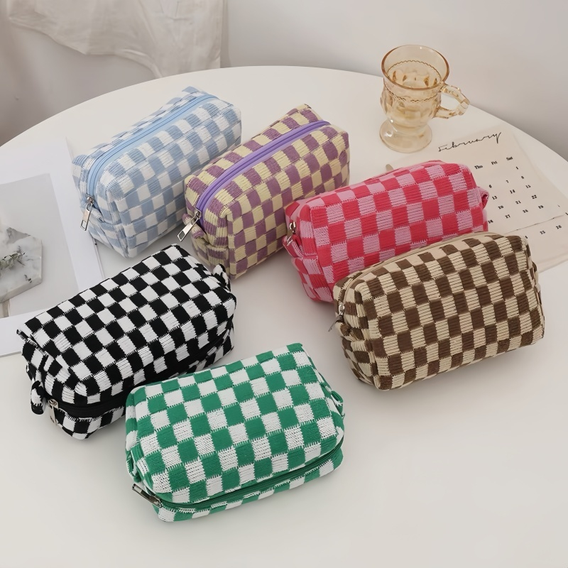 

Tas Pensil Rajutan Mesh INS Kotak Pensil Tas Pensil Korea Kapasitas Besar Tas Kosmetik Perjalanan-Yuan YuanMall