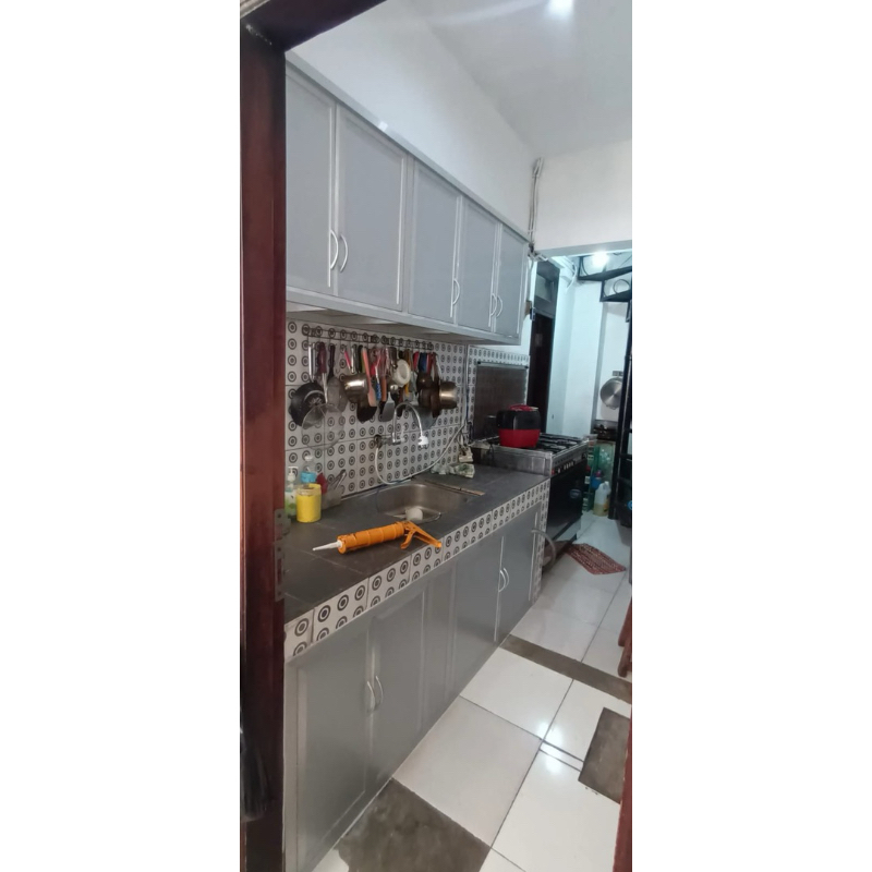 kitchen set alumunium atas bawah warna silver acp