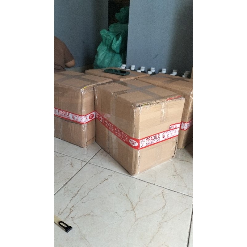 

paket per kardus 1,5L isi 12