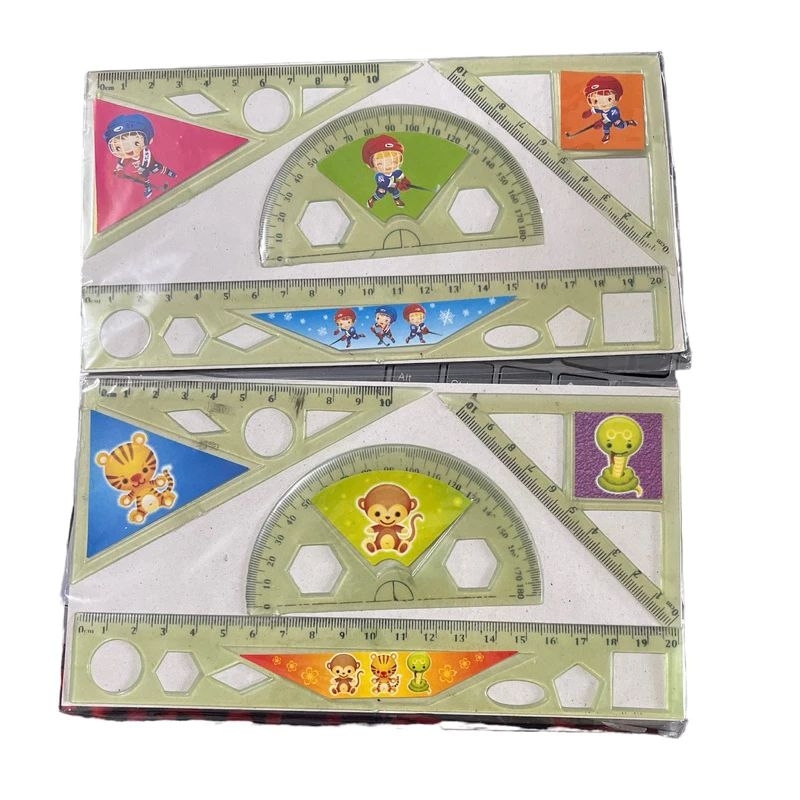 

Qreinashop Paket Set Penggaris Sudut 4 in 1 || Set Penggaris & Busur Karakter Anak Sekolah