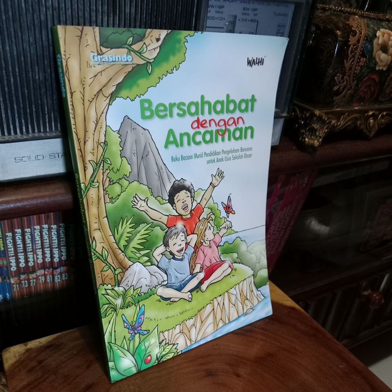 BERSAHABAT DENGAN ANCAMAN - WALHI