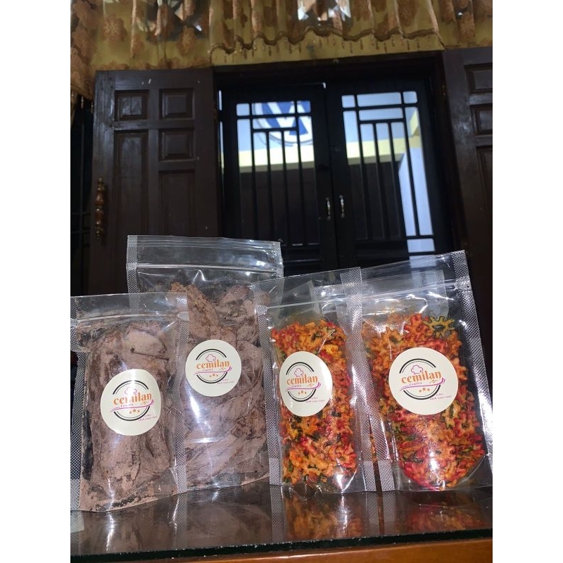 

makanan ringan, pisangmanis