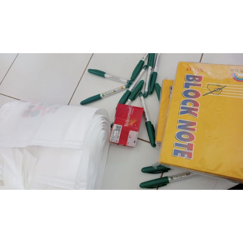 

buku tulis ber aneka ragam
