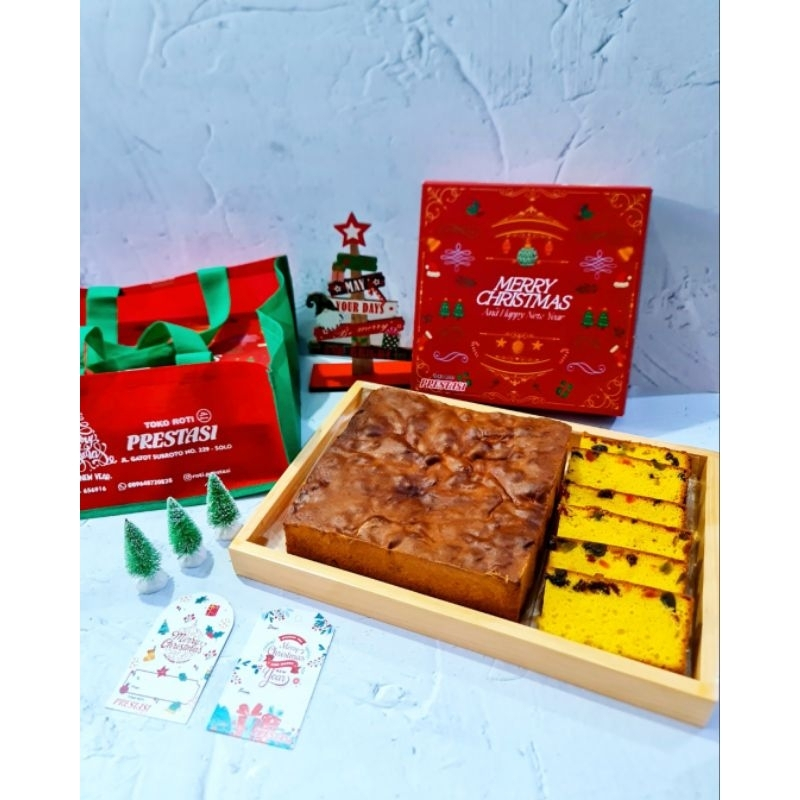 

Fruit Cake Natal Roti Prestasi Solo