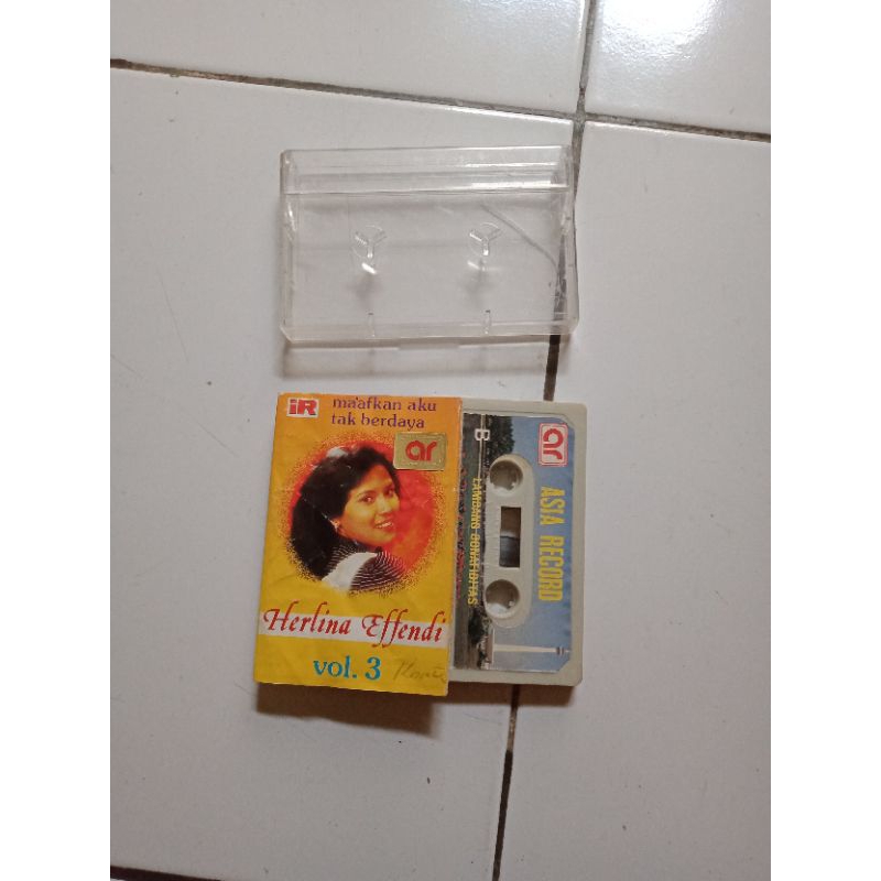 Kaset Herlina Effendy vol 3