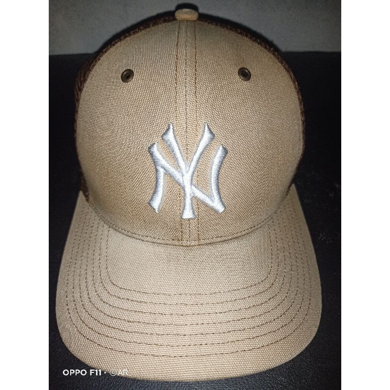 topi 47 kolab carhartt second good kondisi original 100%