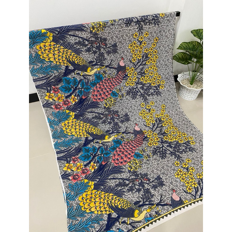 Kain batik cheongsam. Batik merak. Batik imlek. Batik Warna. Batik premium. Dress batik Cheongsam. B