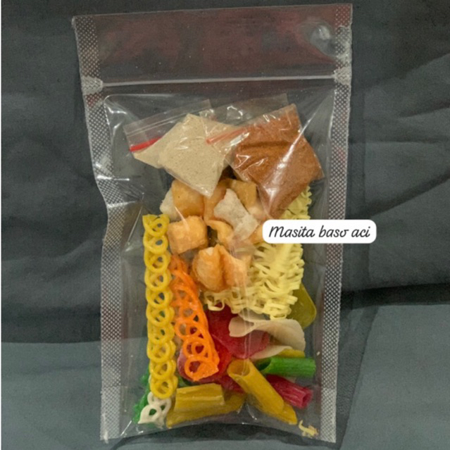 

SEBLAK INSTAN JELETOT ISIAN BANYAK