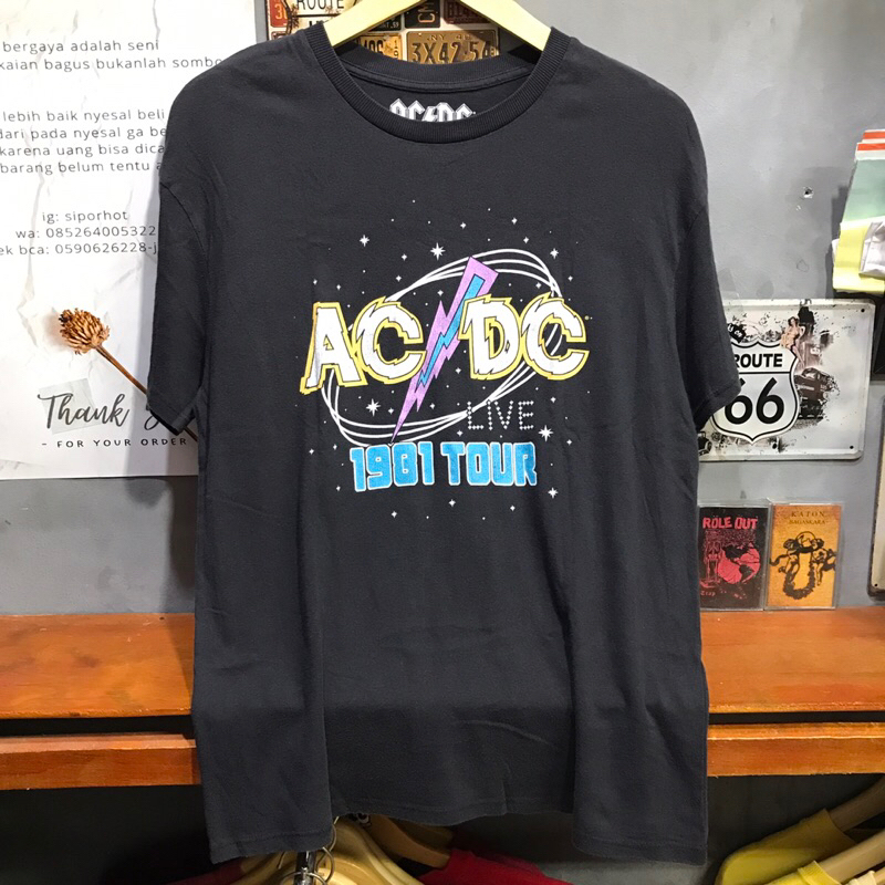Kaos Band ACDC second