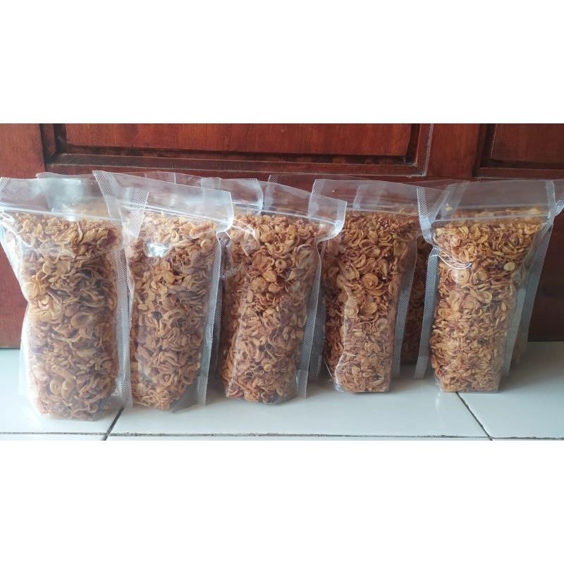 

BAWANG GORENG 100 GRAM ASLI TANPA TEPUNG
