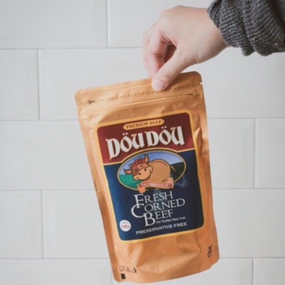 

Kode EGB726 DOUDOU CORNED BEEF 300gr