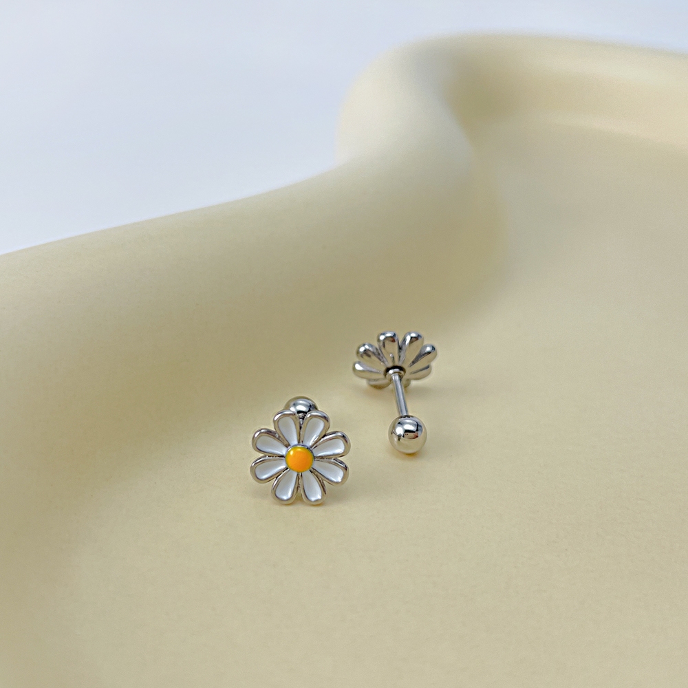 Anting Titanium Wanita Bunga Daisy E4 - Anti Karat | Hadiah Kado