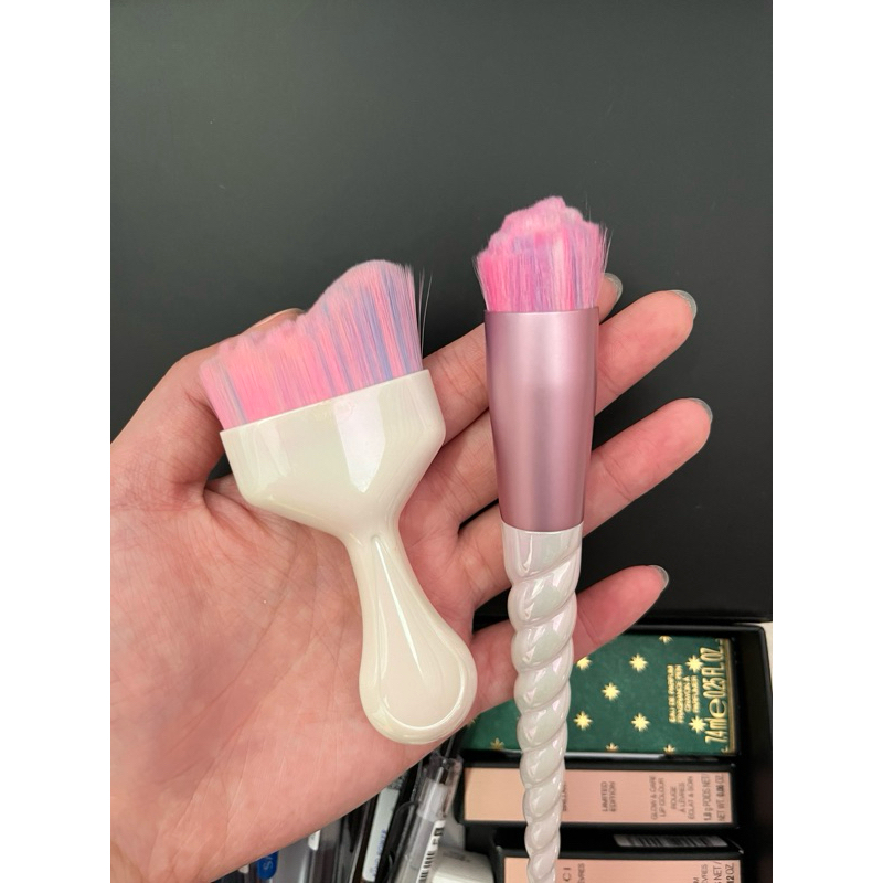 MINISO UNICORN BRUSH
