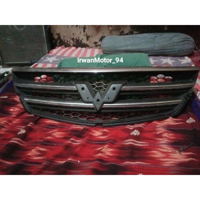 Grill depan Wuling Cortez