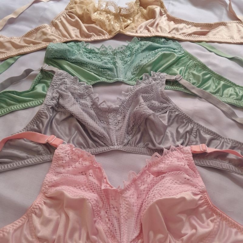 Bra (BH) tanpa busa ukuran 42 by. NS pakaian dalam