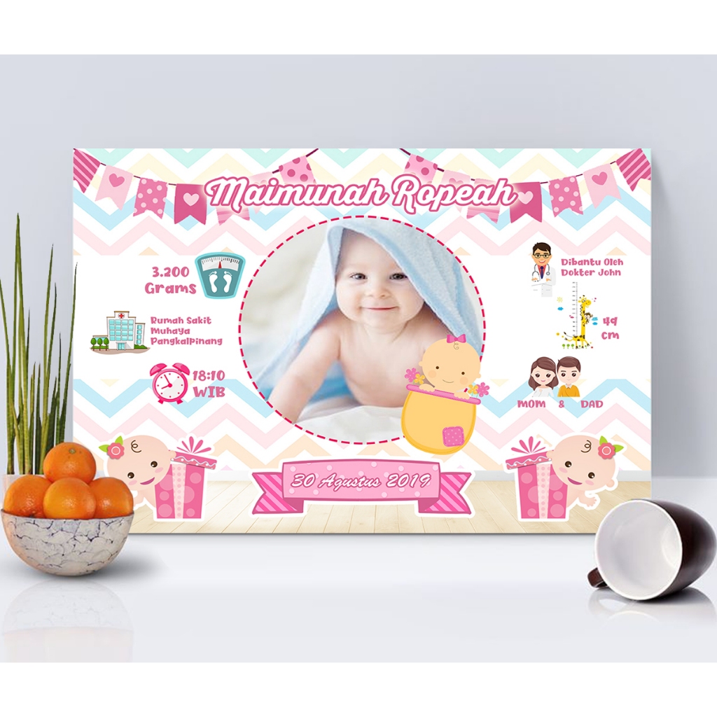 Cetak biodata bayi custom plus bingkai kayu untuk bayi laki-laki dan bayi perempuan dengan desain tema yang lucu BB02