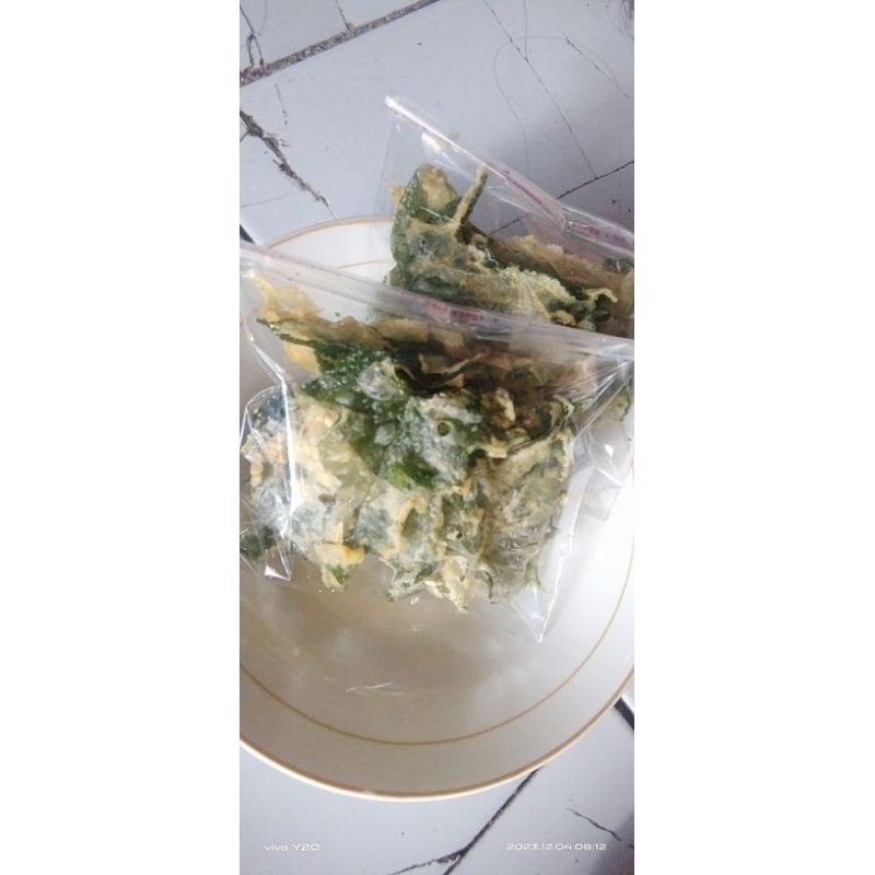 

10 pcs keripik sayur gelandir / daun ubi