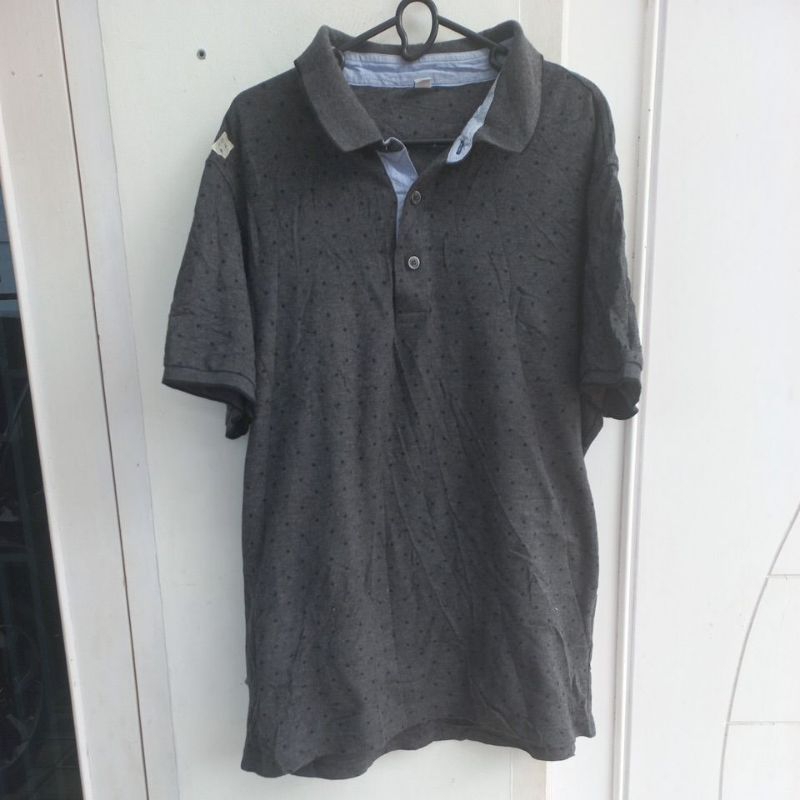 Kaos kerah Uniqlo cakep xl